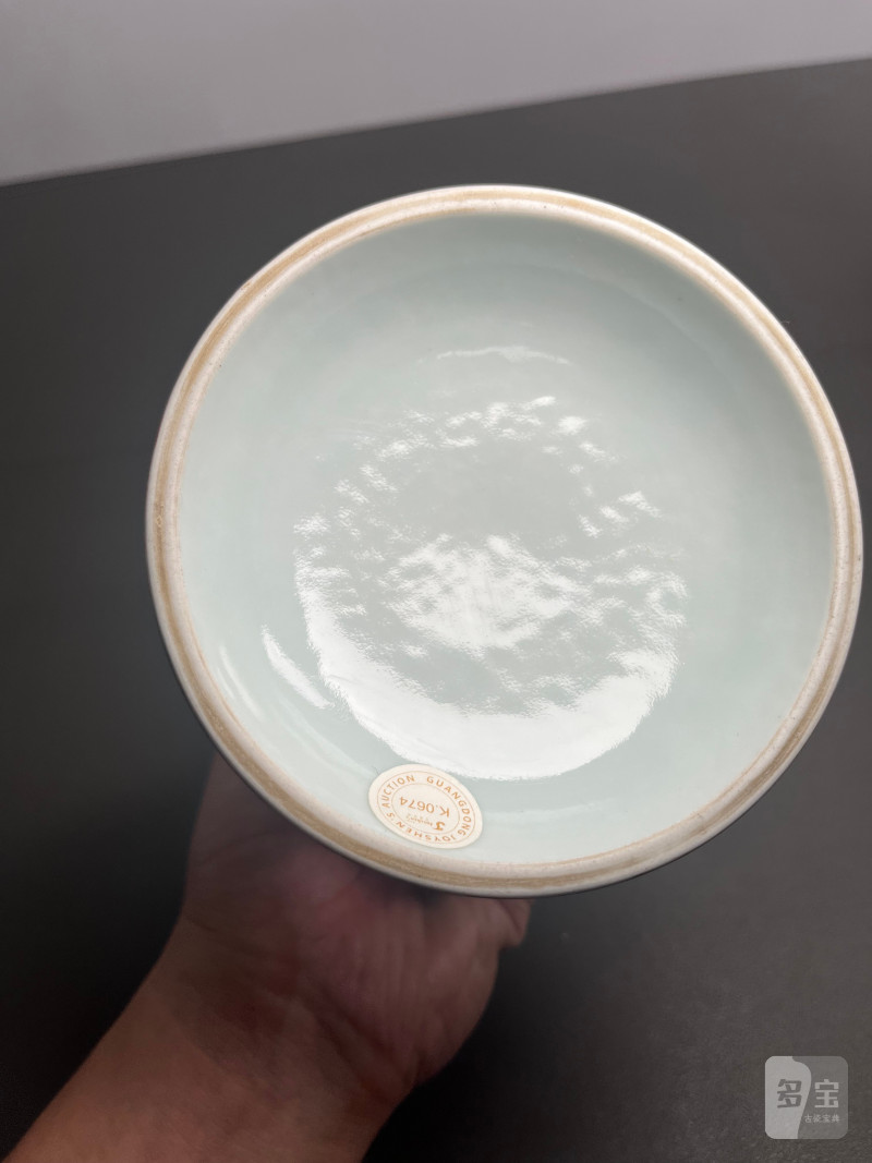 清乾隆  矾红彩缠枝莲纹甘露瓶 - 图26